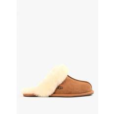 Womens Scuffette II Slipper In Chestnut