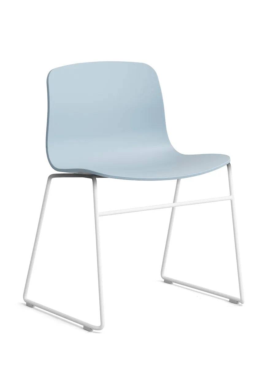 About a Chair AAC08 fra Hay Slate Blue / Hvid pulverlakeret stål - Jacobsen Plus