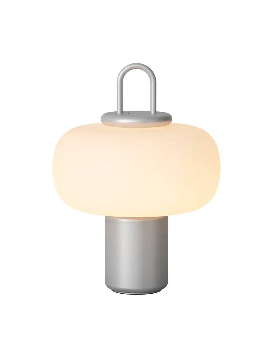 Nox bordlampe fra Astep Silver - Jacobsen Plus