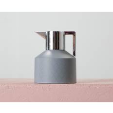 Normann Copenhagen Geo Vacuum Jug termoskanna 1l grå