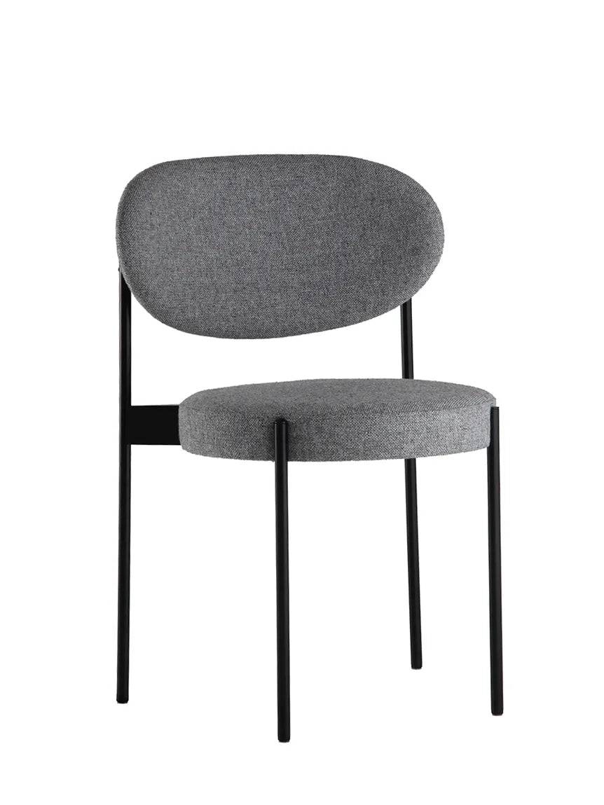 Serie 430 spisestol, sort af Verner Panton Lædergruppe 3 - Jacobsen Plus