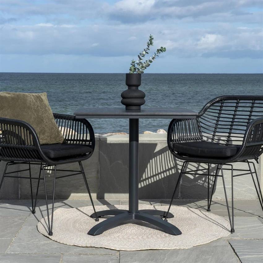 Blokhus sort havebord - 70 x 70 cm | Møbelsalg.dk
