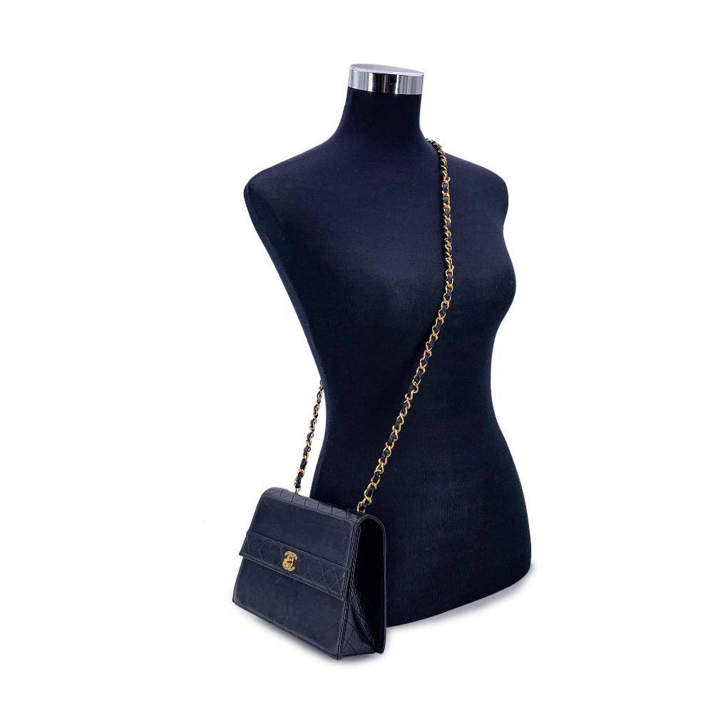 Chanel Vintage Crossbody Bag Stl.  - Black (L 20.3cm x W 6.4cm x H 14cm)