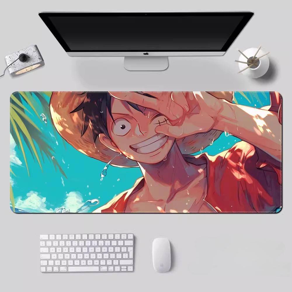 High Definition ONE PIECE Musmatta Överdimensionerad Pojke Varmblodig Animation E-sport Tangentbordsmatta Monkey D. Luffy Roronoa Zoro Datorbordmatta