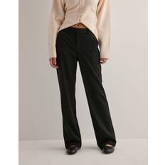 Vero Moda - Sort - Vmmaya Mw Straight Solid Pant Noos - S/32