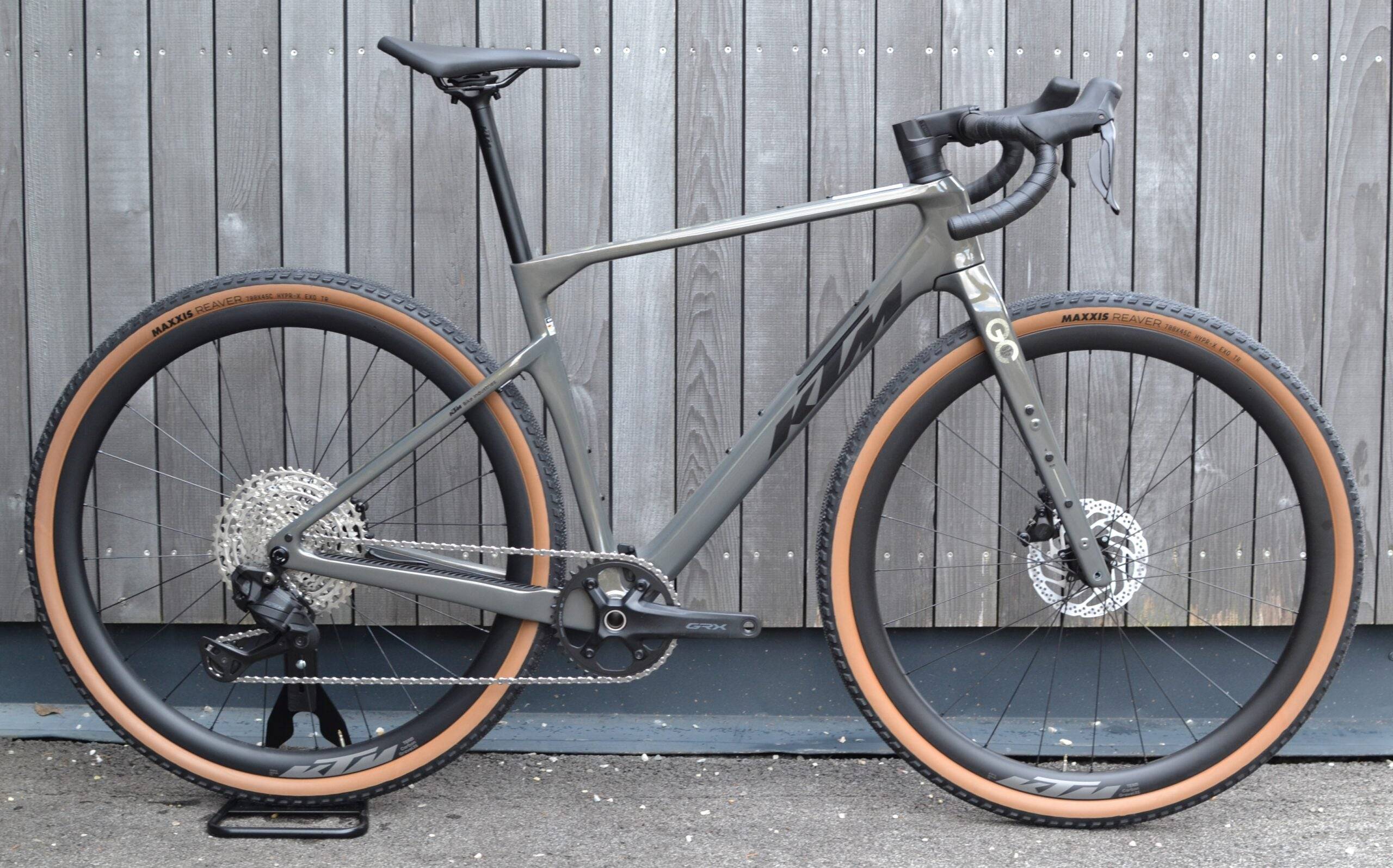 KTM Gravelator Elite 2026 - Shimano GRX Di2 1x12sp - KTM Team Carbon Gravel - 170 / XL / bluegrey matt (XL)