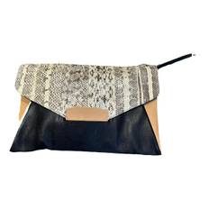 by Malene Birger
