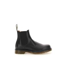 DR. MARTENS smooth leather 2976 chelsea boots