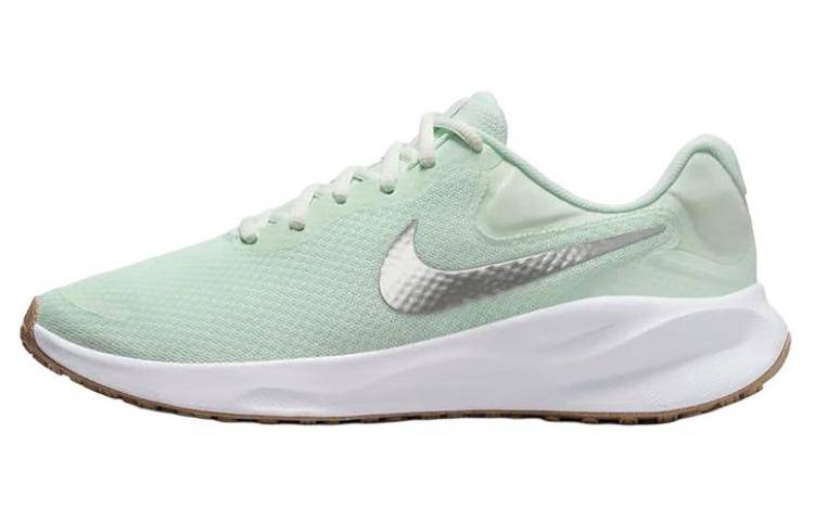 Nike Revolution 7 Ljusgrön Vit Platinafärg Metallisk Silver Dam FB2208-303 cm