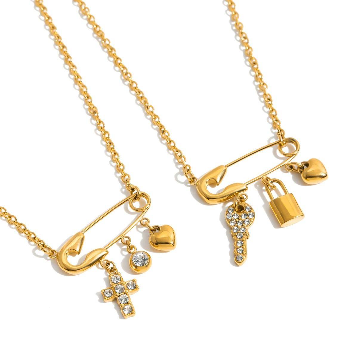 Ny Trendig Pappersklämma Titanstål Halsband Rostfritt Stål 18k Guld Kors Berlock Halsband Smycken för Kvinnor gyllene