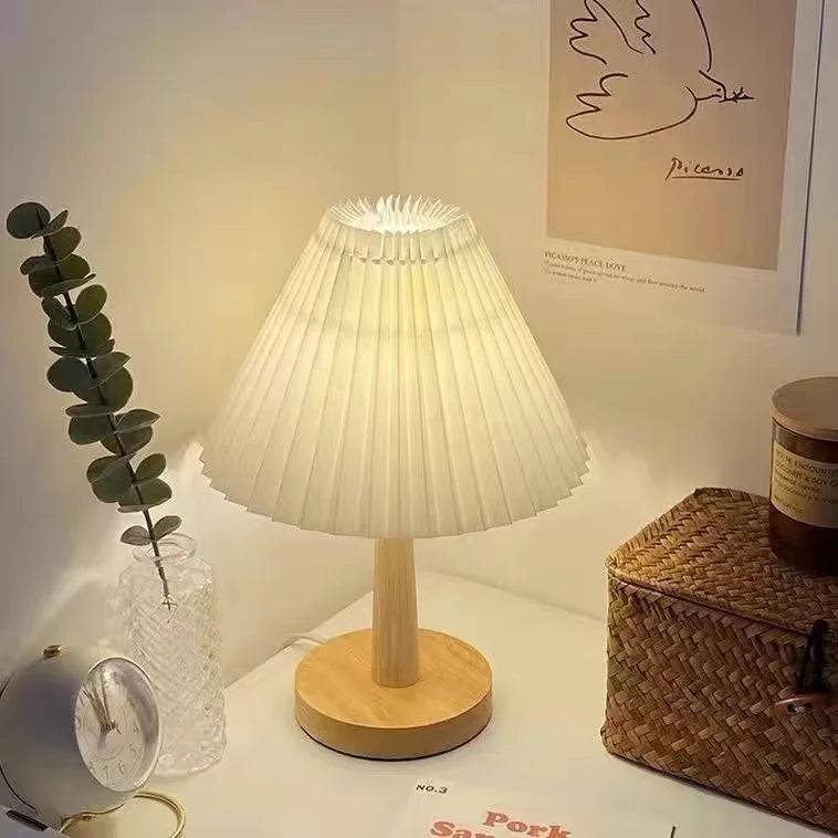 Fällbar Plisserad Bordslampa - Stilig Fällbar LED Bordslampa för Unik Inredningsdesign - Vit