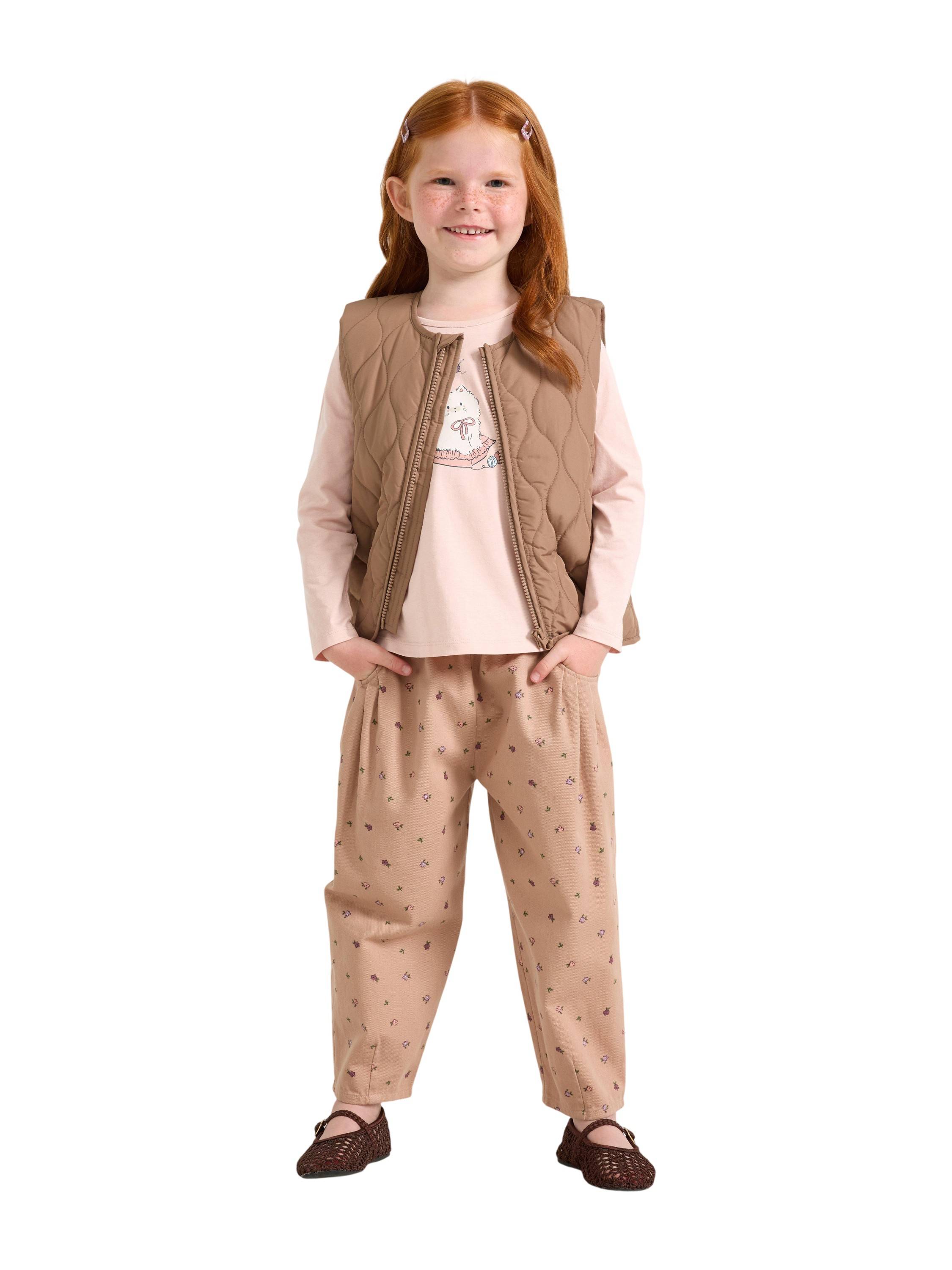 Lindex Byxor med Barrelpassform Stl. 116 unisex  - Khaki (116)
