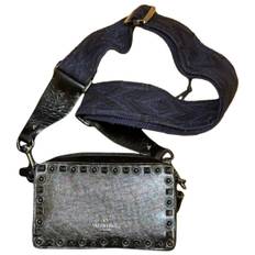 Valentino Garavani Rockstud leather clutch bag