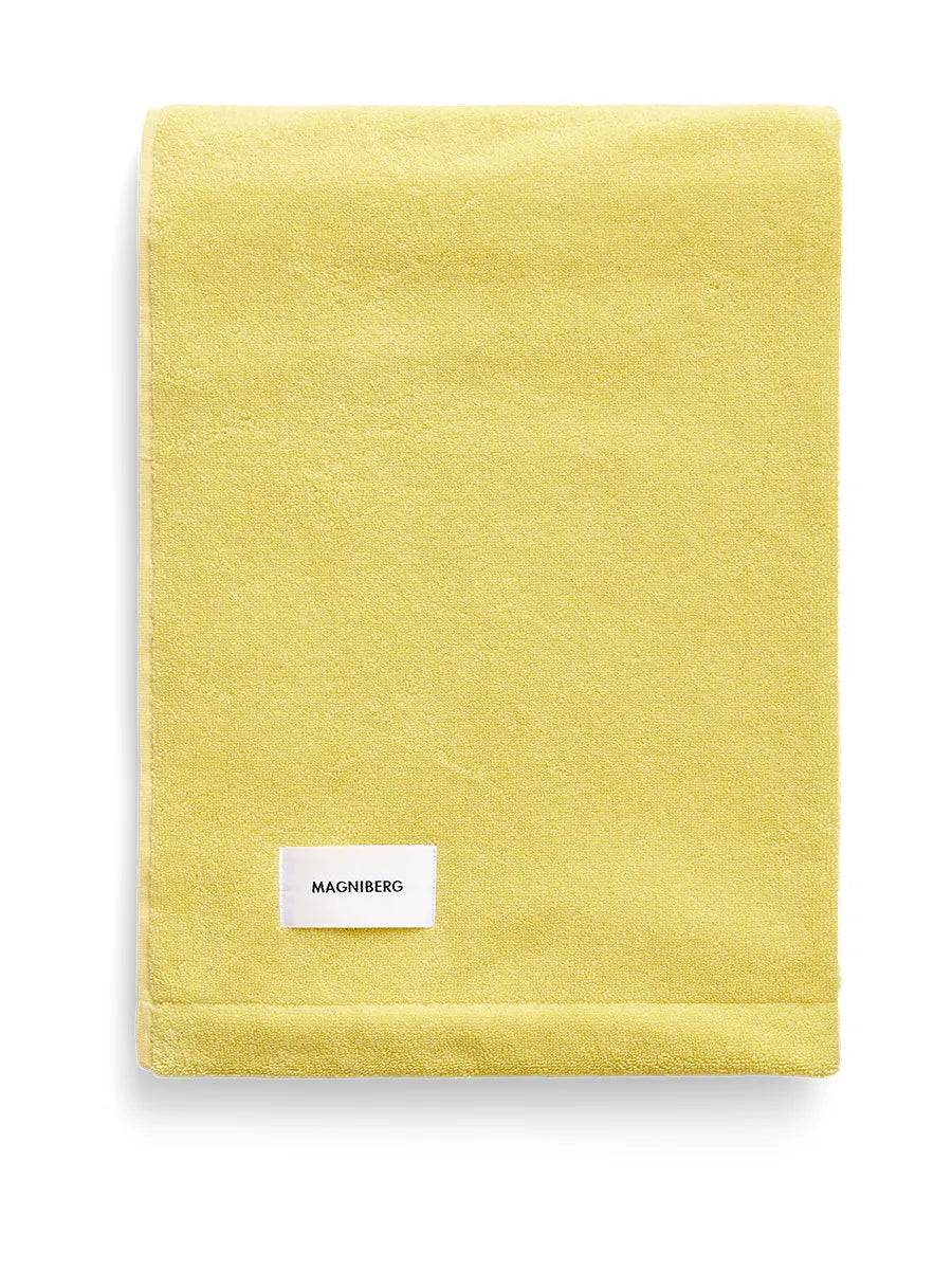 Gelato Towel, passion yellow fra Magniberg Bath Sheet - Jacobsen Plus