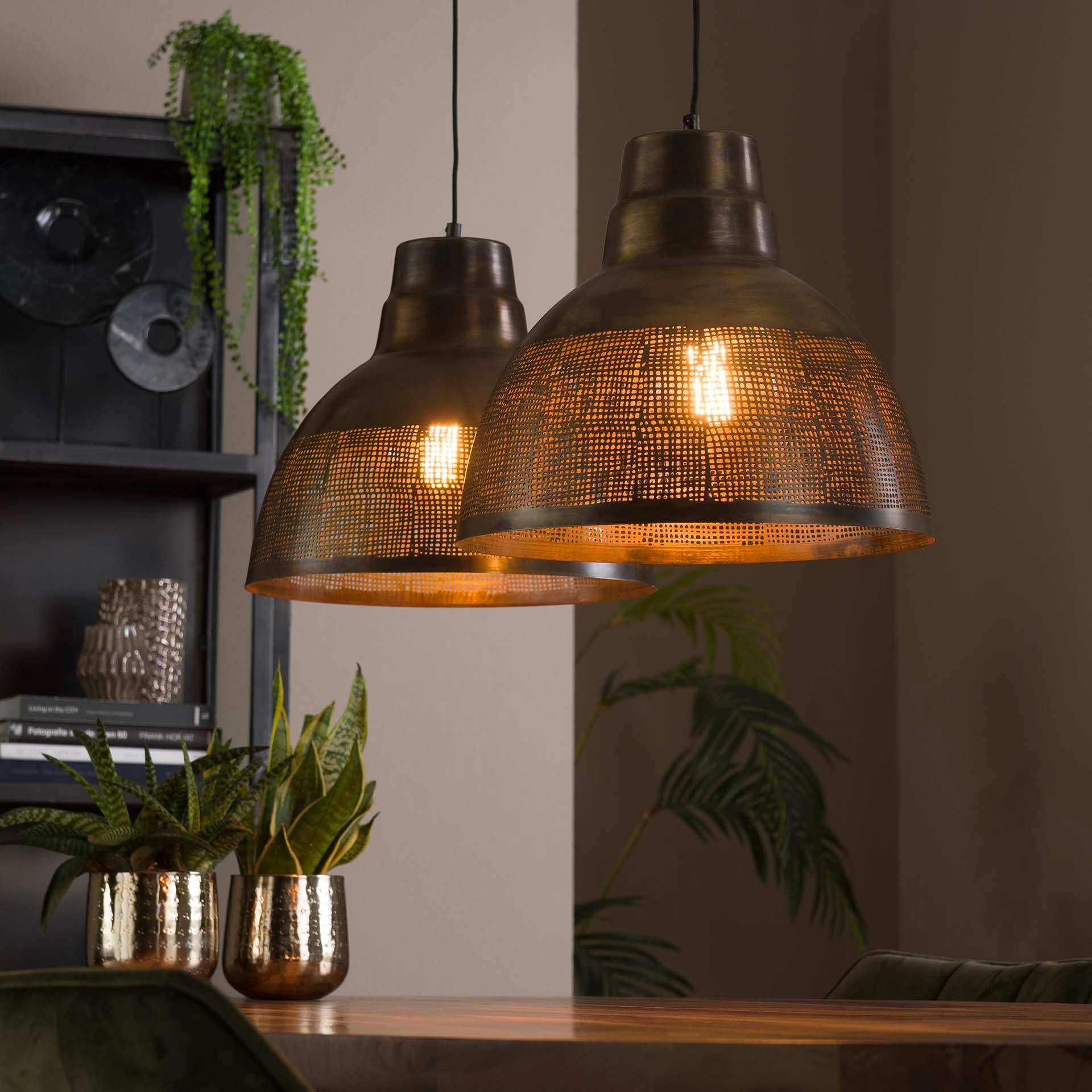Domus - Loftlampe med to skærme i antik bronze Levering uden pære