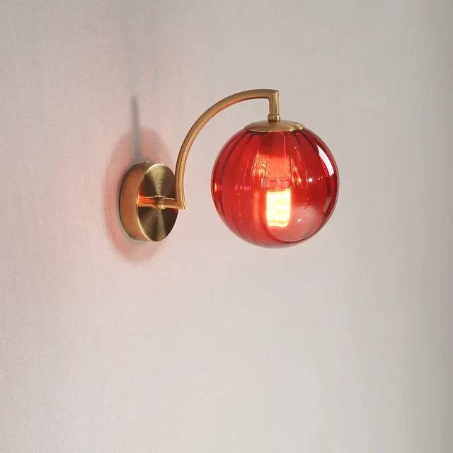Nordic Glas Vägglampa - Elegant Skandinavisk Vägglampa i Glas med Varm LED Ljus - Röd / 15 x 22 x 8