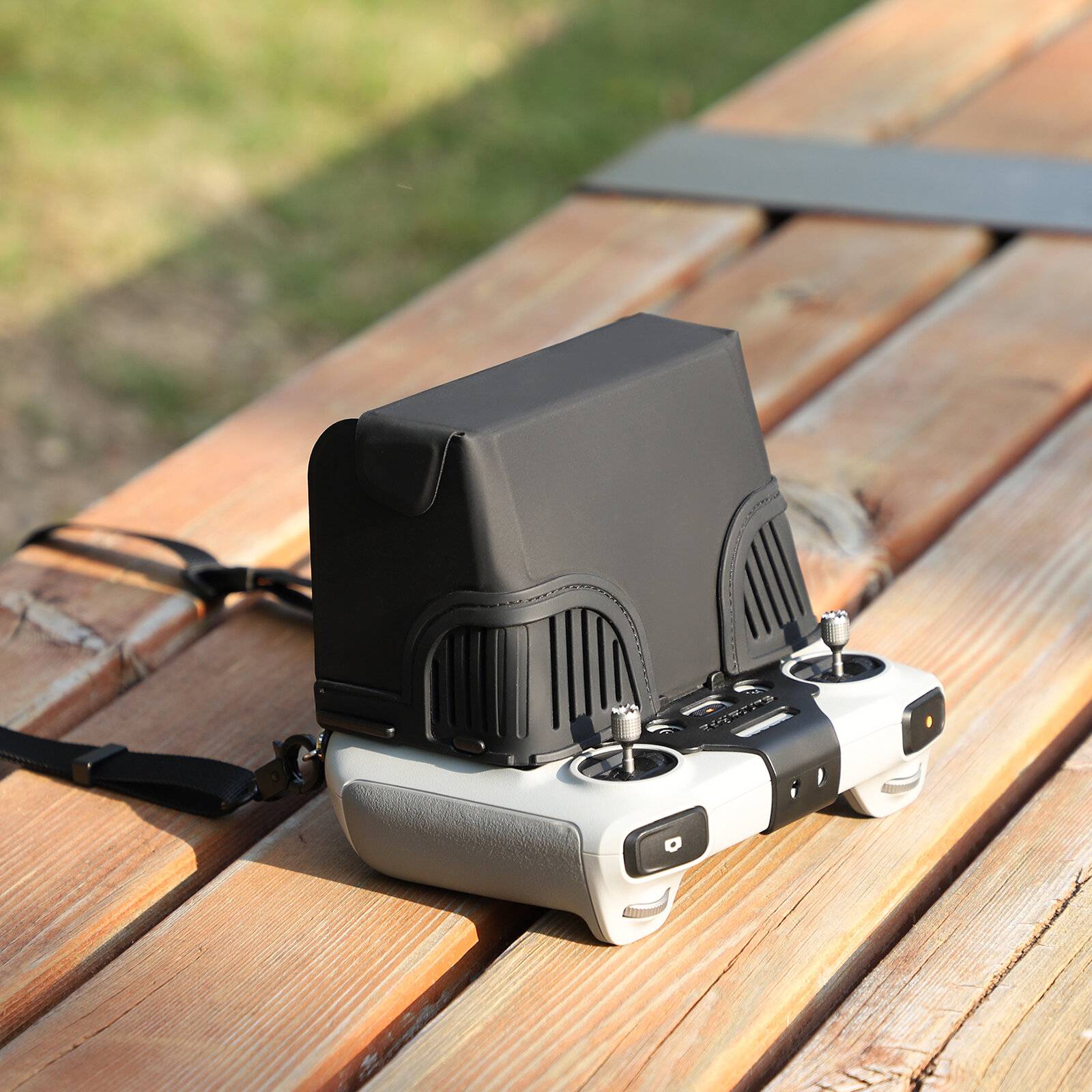 Sunnylife RC-kontrollskärm Solhuv Vikbar solskyddsskyddsskal för DJI MINI 3 PRO / Mavic 3 / Air 2S Drone