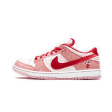 Nike SB Dunk Low StrangeLove Skateboards