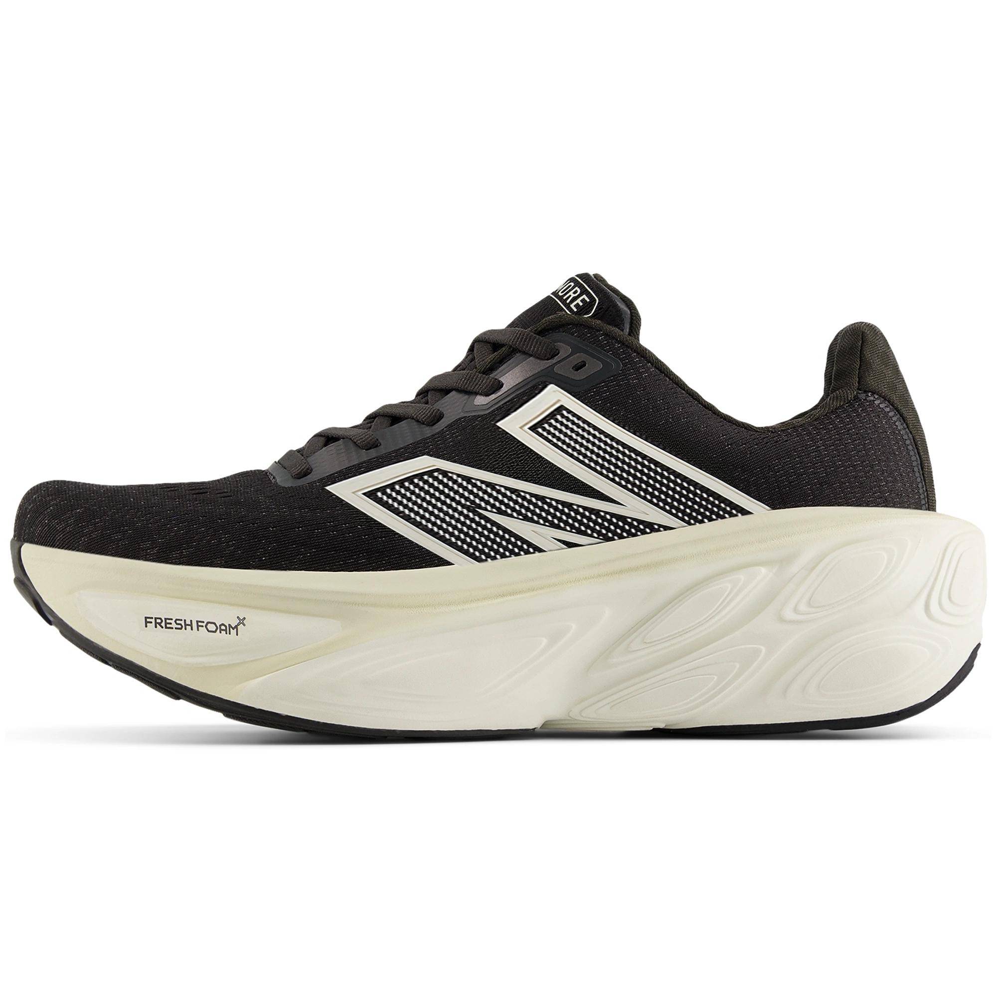 New Balance Fresh Foam X More V5 Bekväma Mode Mesh Lågskurna Löparskor Herrsneaker Svart MMORCD5 42.5