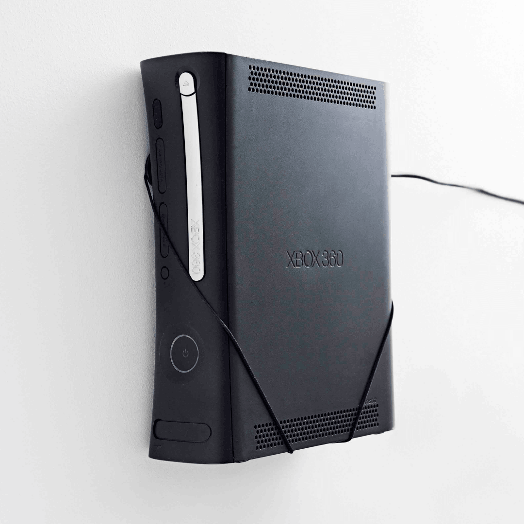 XBOX 360 Wall Mount