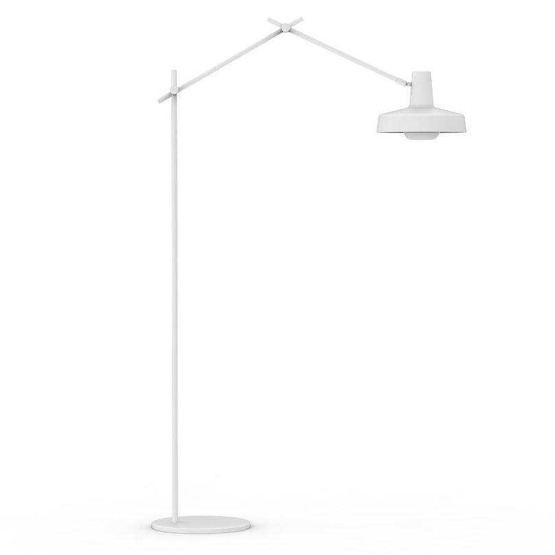 Arigato gulvlampe fra Grupa Products - Hvid