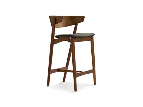 No 7 Barstol - Eg Røget/Remix 133 H: 75cm - Sibast Furniture