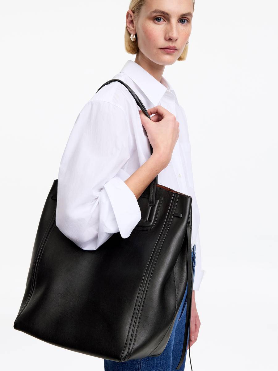 ARKET Tote Bag I Läder -Svart, ONESIZE
