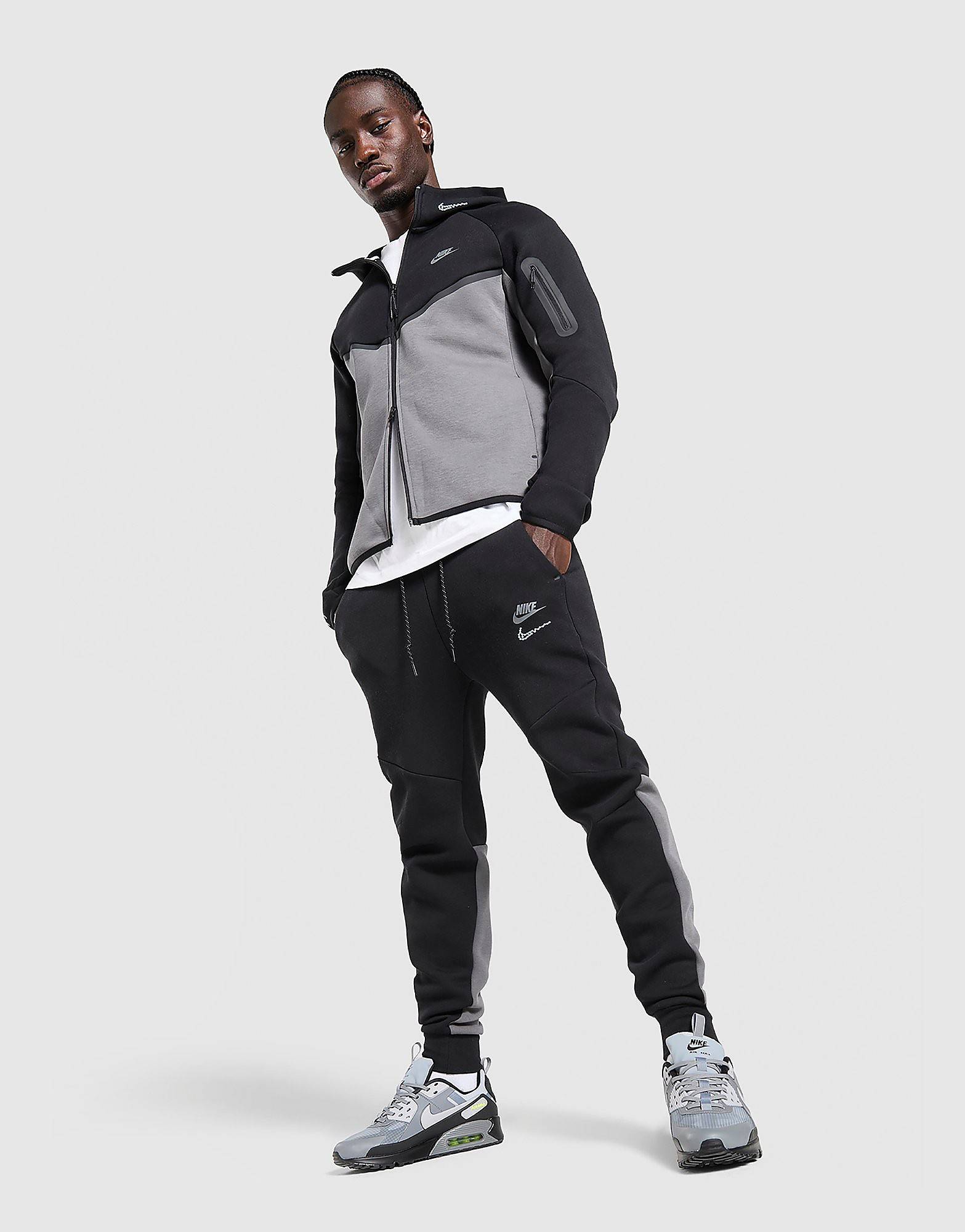Nike Retro Tech Track Pants, Sort