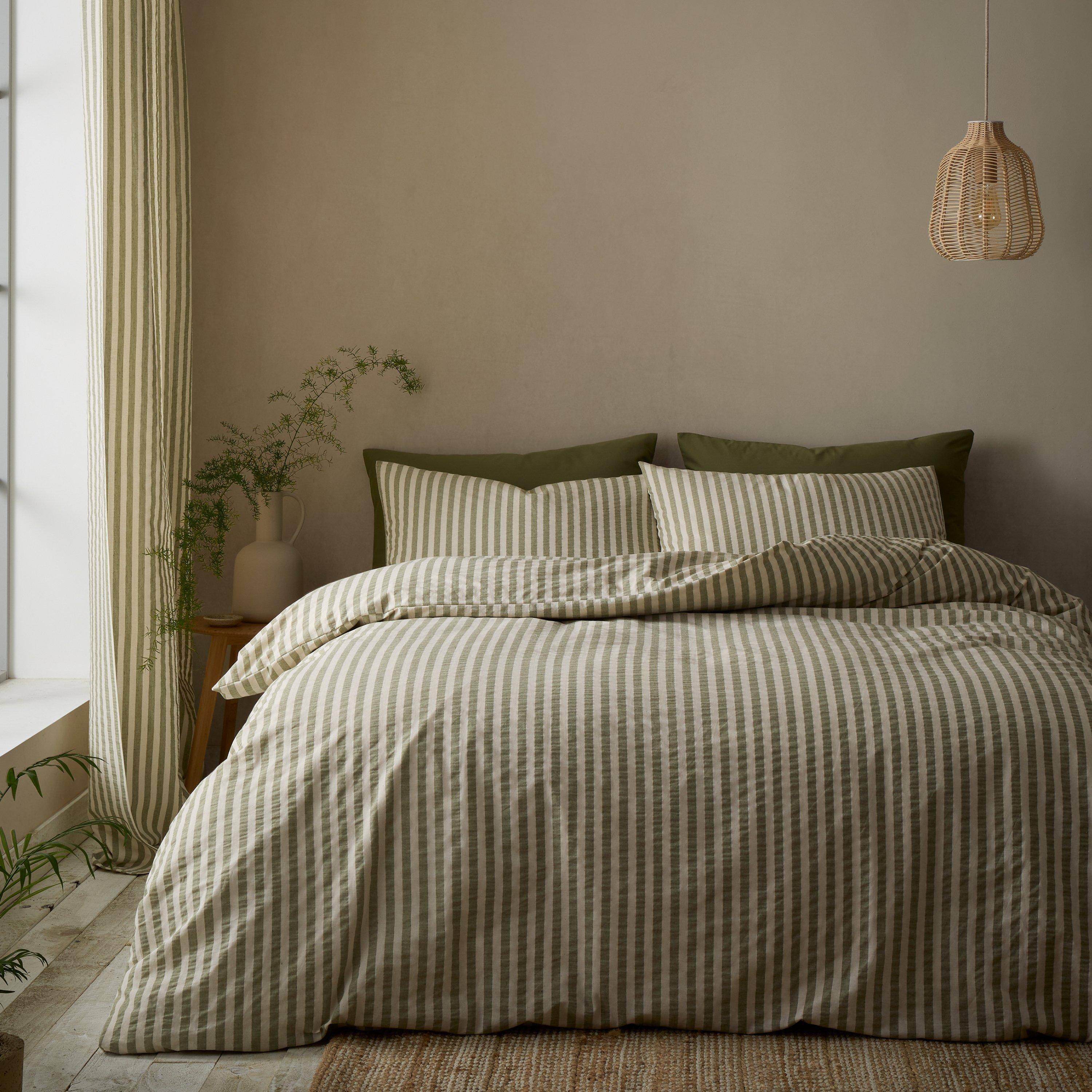 Pineapple Elephant Cotton Rich Woven Stripe Duvet Cover Set