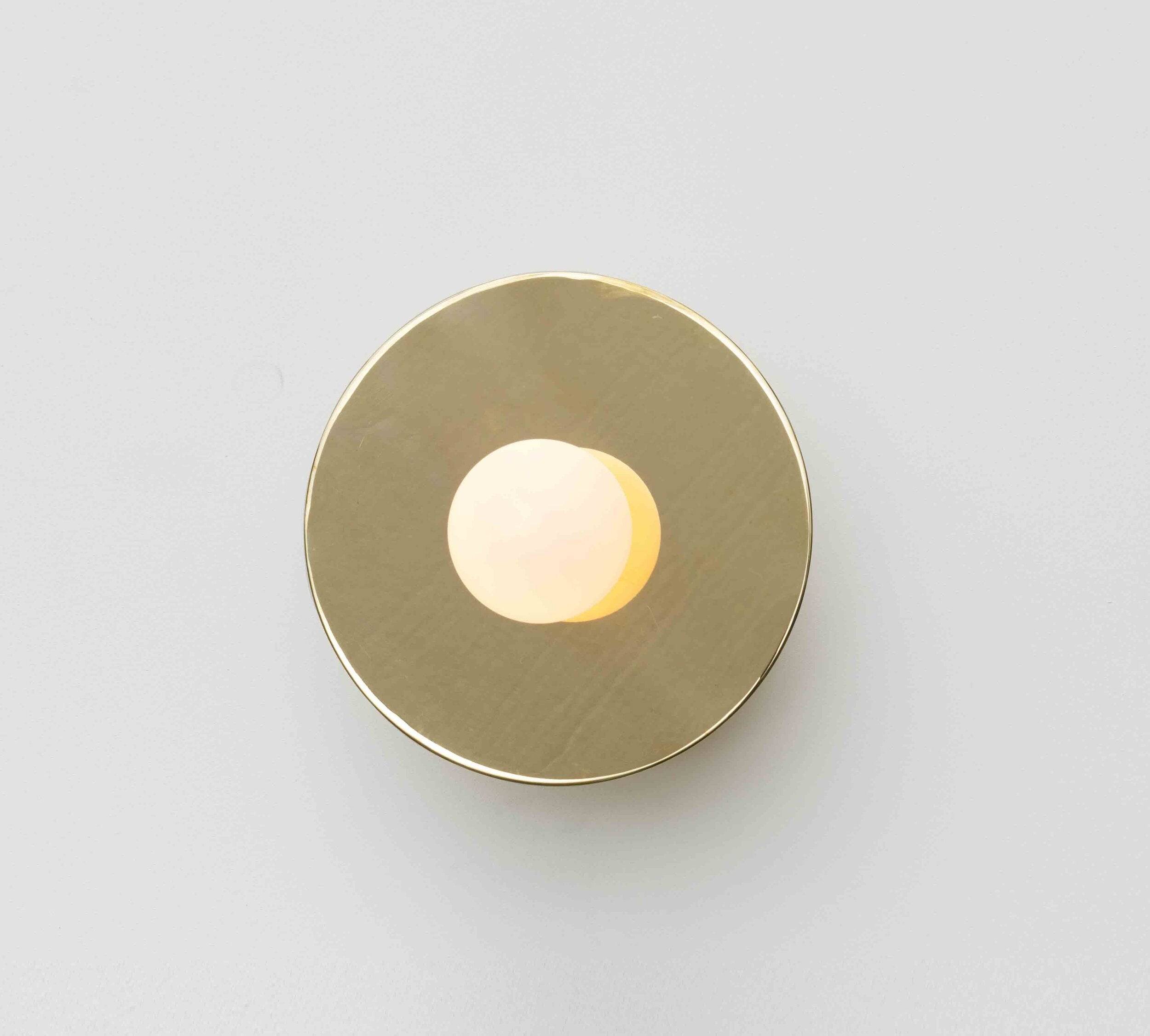 Atelier Areti - Disc & Sphere 140 - Messing - Brass / Black