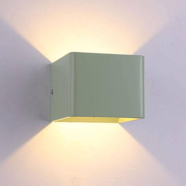 LuminSquare - Fyrkantig Mini Vägglampa i Aluminium - Grön / Varmt Ljus (3000 K)