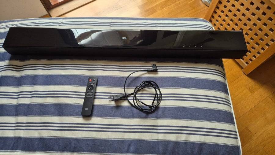JBL Cinema SB120 Soundbar uppdaterad med fraktalternativ