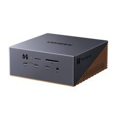 UGREEN Maxidok Thunderbolt 5 Dockingstation 17-i-1 med M.2 NVMe slot.