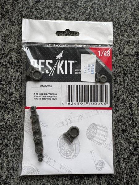 RES/KIT 1/48 F-16 Fighting Falcon hjuluppsättning