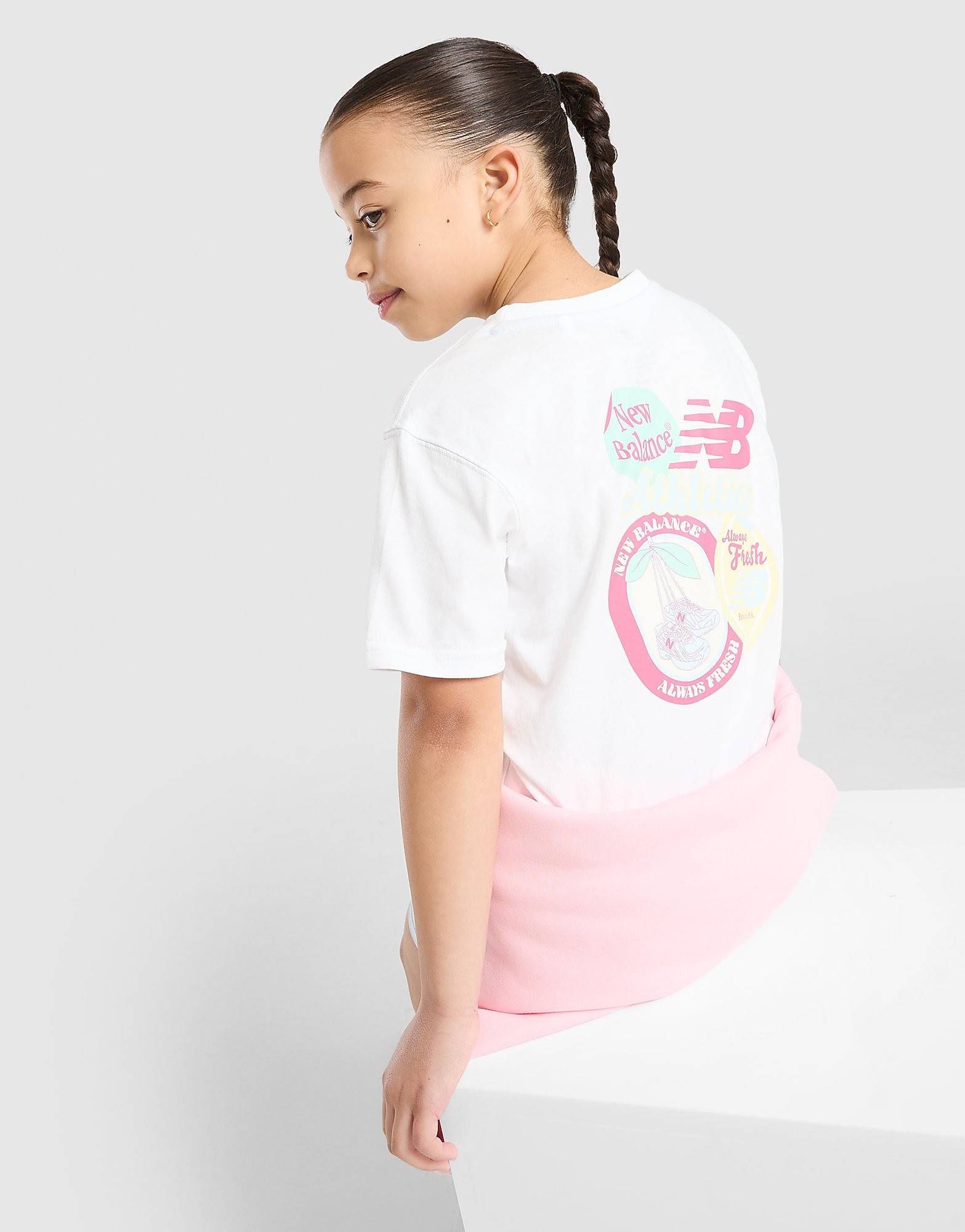 New Balance Girls' Sticker T-Shirt/Shorts Set Children, Pink