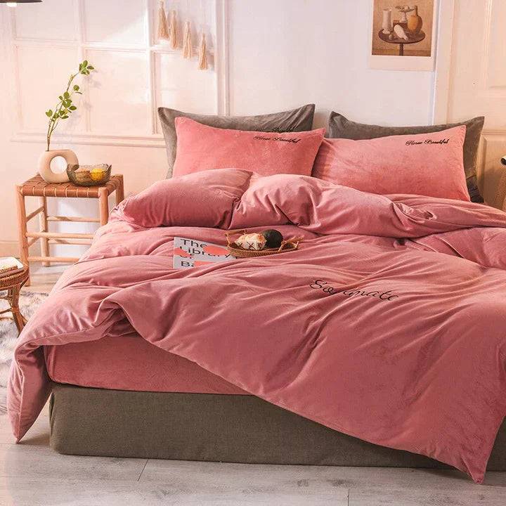 SilkCloud Sängkläder - Mysigt Fleece Sängkläder för En Oöverträffad Sömnupplevelse - 200 × 230 cm / Röd