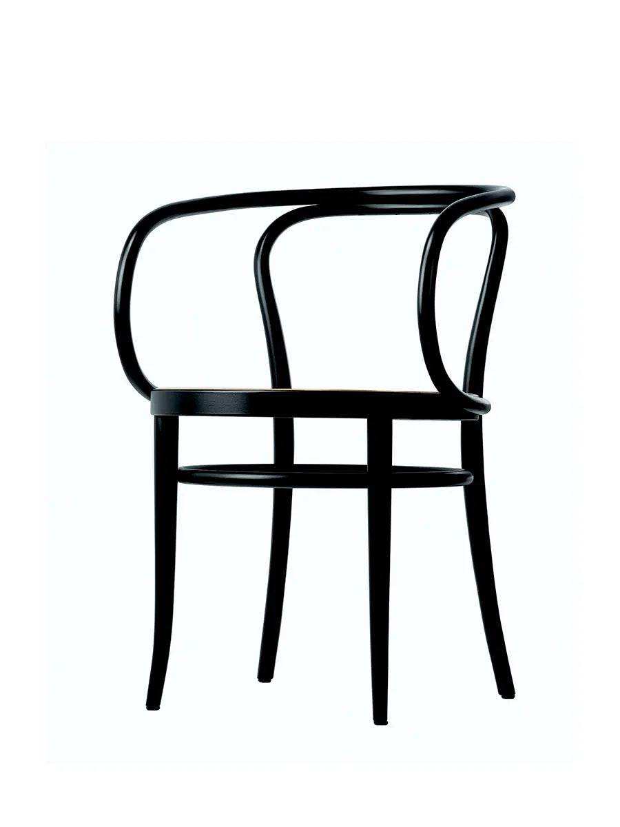 209 Armstol, sort fra Thonet - Jacobsen Plus