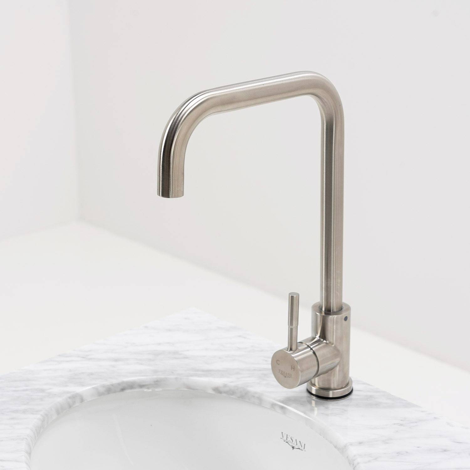 Kök- & tvättställsblandare Silver - Modern lantlig | Vesani