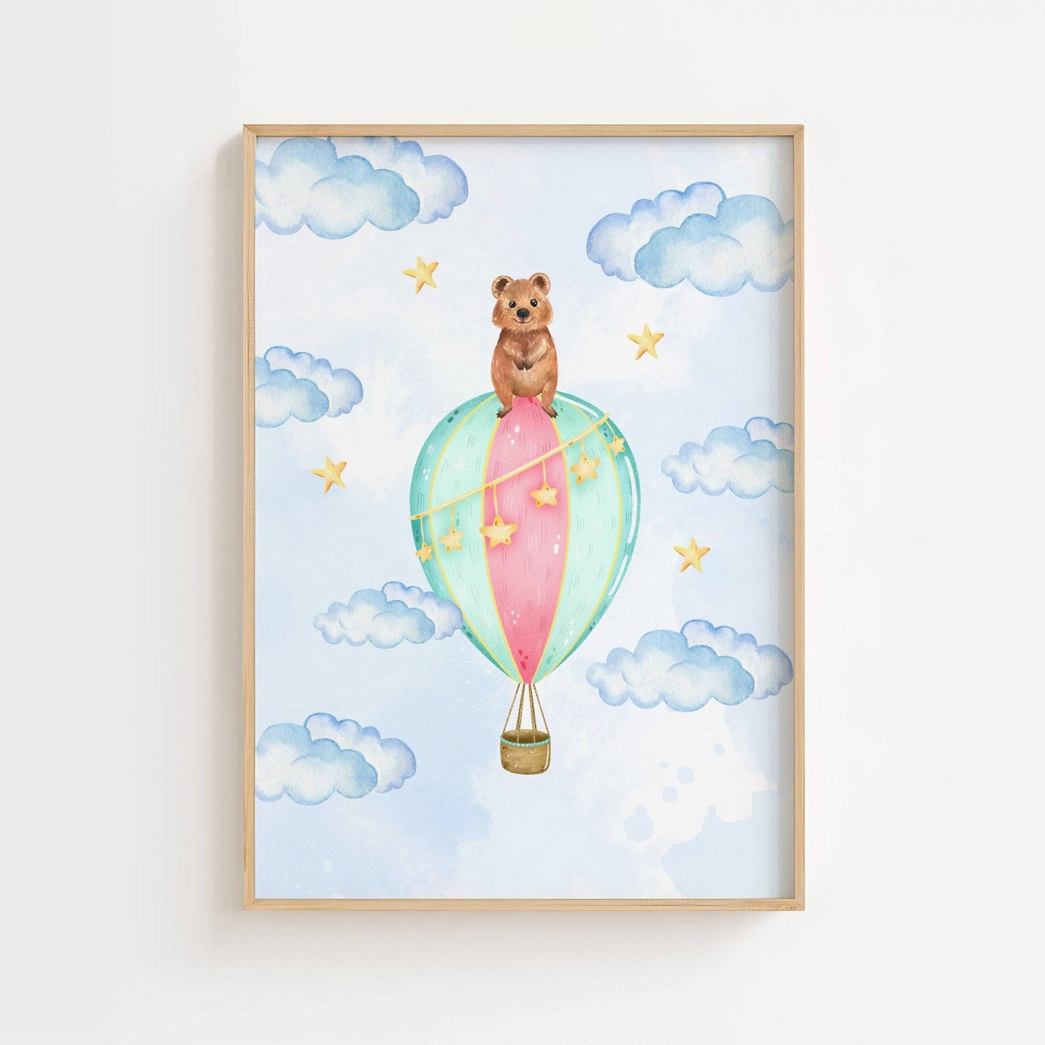Nalle i luftballong poster-21x29.7 cm / 8x12" / Premium Matte Paper Wooden Framed Poster / White frame
