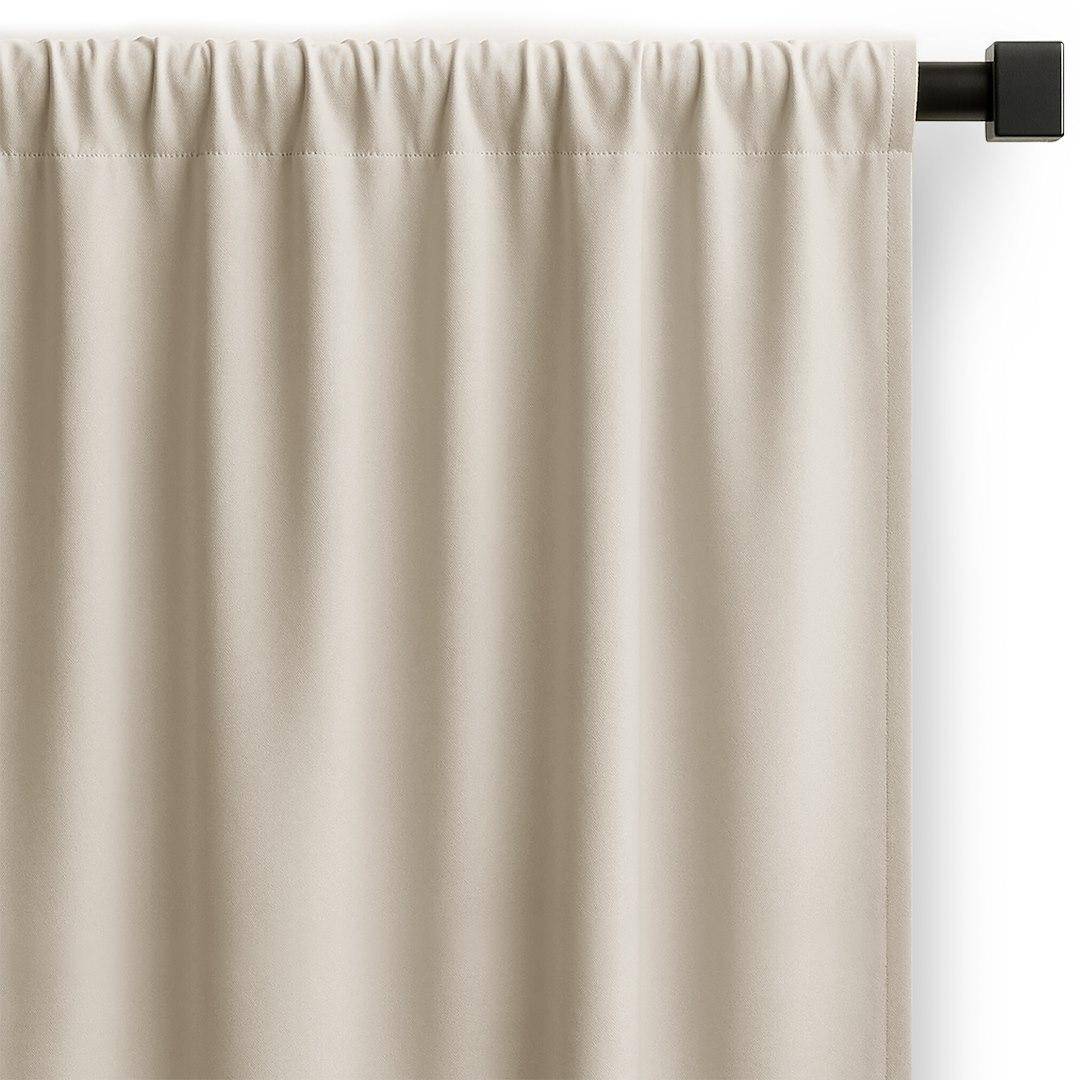 Carli gardin i lys beige 140 x 160 cm med multifunktionsbånd