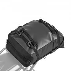 VEVOR Motorcykel Bagtaske, 30 L Motorcykel Bagsædetaske med Vandtæt Regnslag, Udendørs Sport Motorcykel Bagageopbevaring Bagagerumsstativ Rygsæk med Skulderstropper, Universal Fit Bagstativer, Sort
