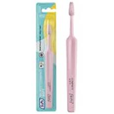 TePe Select™ Compact Soft Tandborste, 1-pack, olika färger, effektiv och skonsam rengöring, mindre avsmalnande borsthuvud