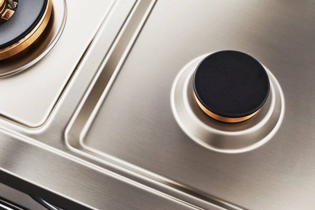 Bertazzoni, Master-serien, Gasspis, 120 cm, 6 brännare + elektrisk stekbord, 2 u