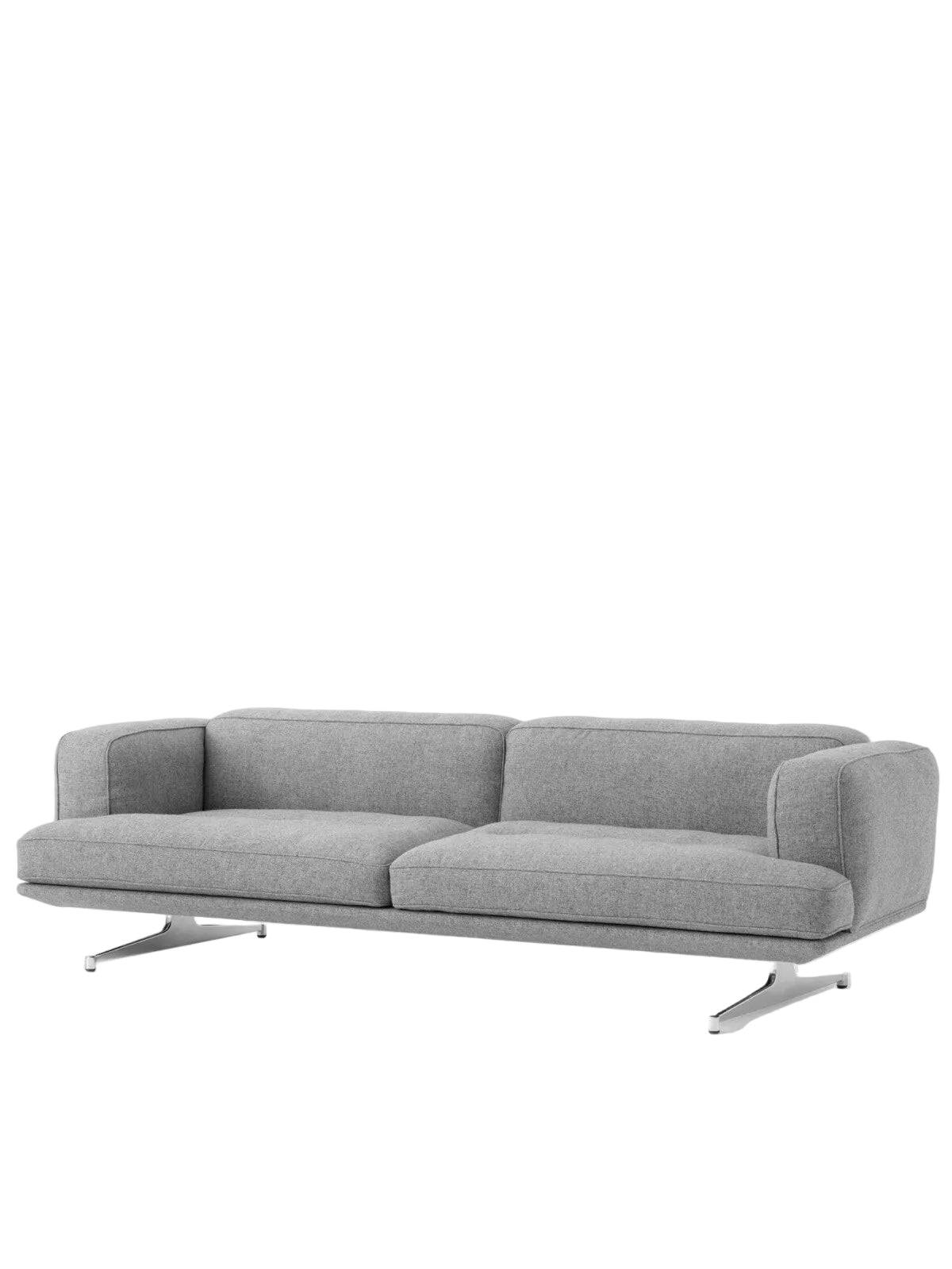 Inland AV23 Sofa fra &Tradition Hallingdal 130 - poleret stel - Jacobsen Plus