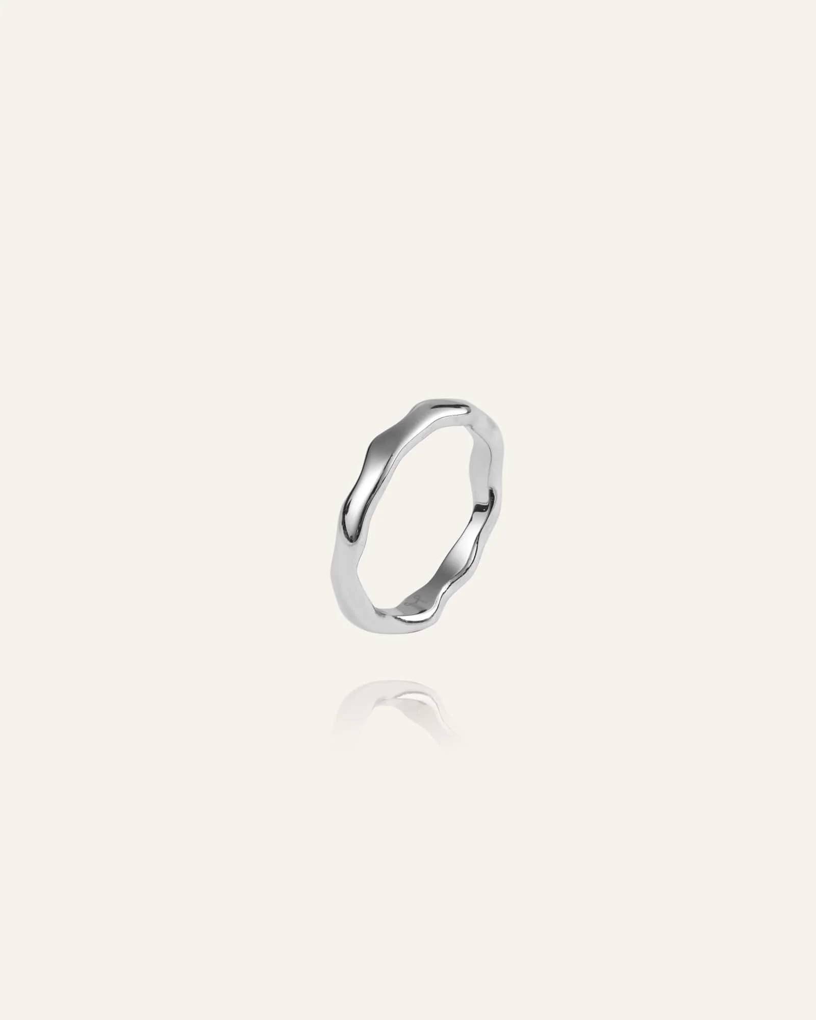 Mockberg Wavy Petite Ring Silver - 54