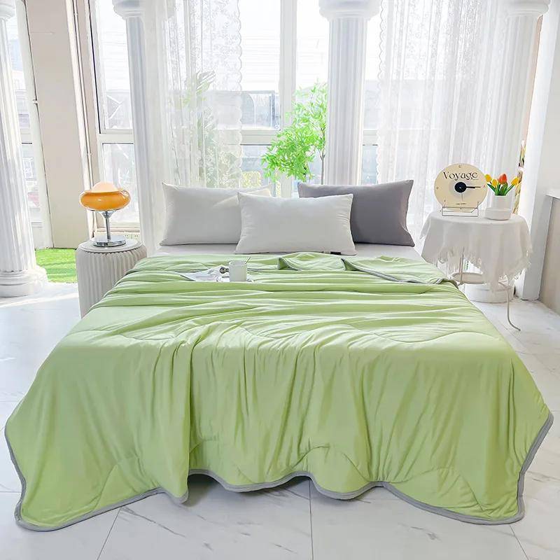 1pc Cool Feeling Silk Summer Air Conditioning Quilt,A-class Ice Cream Summer Quilt,Solid Color Blanket Machine Washable 100x150cm