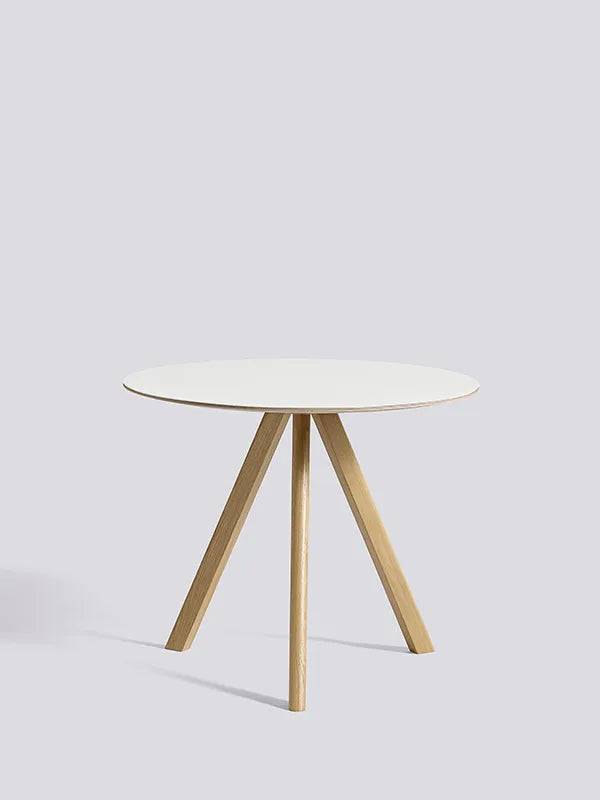 Copenhague CPH20 Bord, Ø90 cm fra Hay Lakeret eg / Hvid laminat - Jacobsen Plus