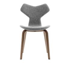 Fritz Hansen - 4130 Grand Prix, Helklädd, Träben valnöt, Tyg, Hallingdal 200 - Matstolar - Arne Jacobsen - Beige - Metall/Trä/Textilmaterial