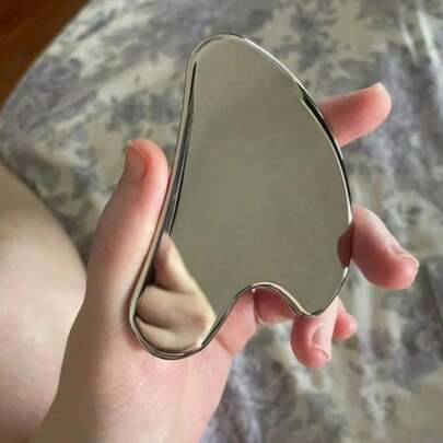 1 st Gua Sha-bräda i rostfritt stål, hjärtformad ansiktsmassager i metall för käklinjeformning, anti-aging hudstramning och avsvullning, bärbar silver (Multi-size)