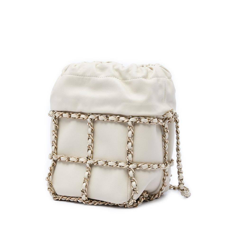 Chanel Vintage Chanel Bucket Bag L 8cm x W 12cm x D 11cm - Chanel Vintage hos Magasin.